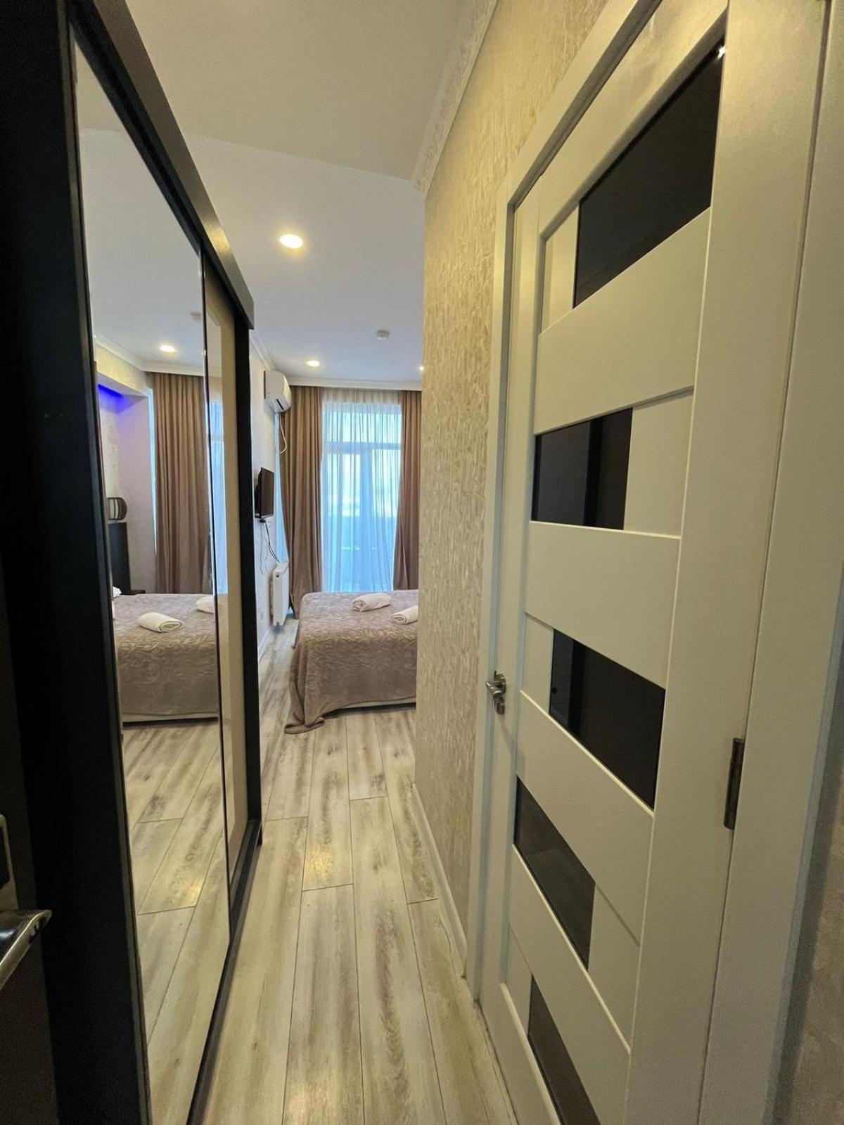 Отель Vere Tower Тбилиси Экстерьер фото