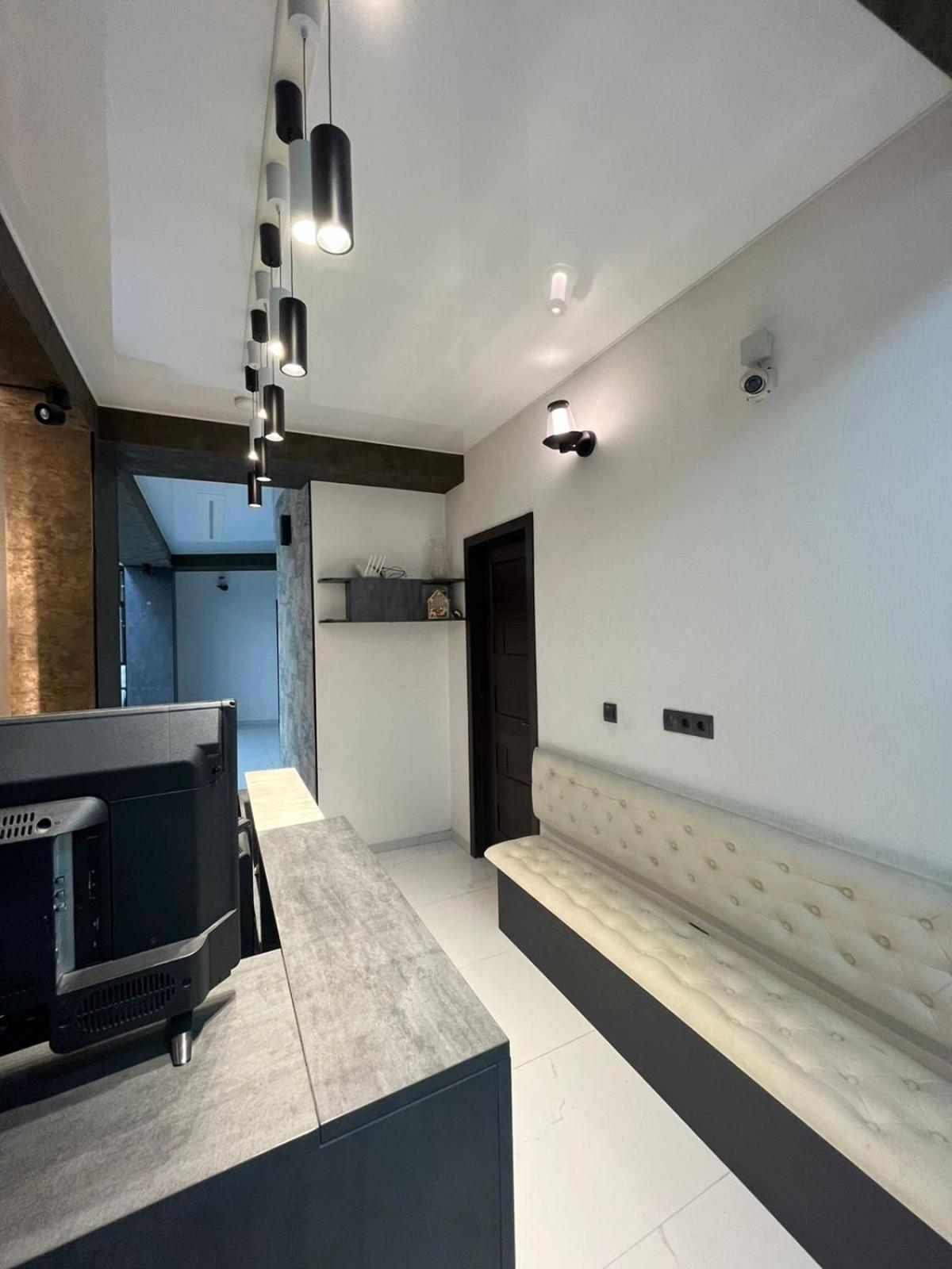 Отель Vere Tower Тбилиси Экстерьер фото