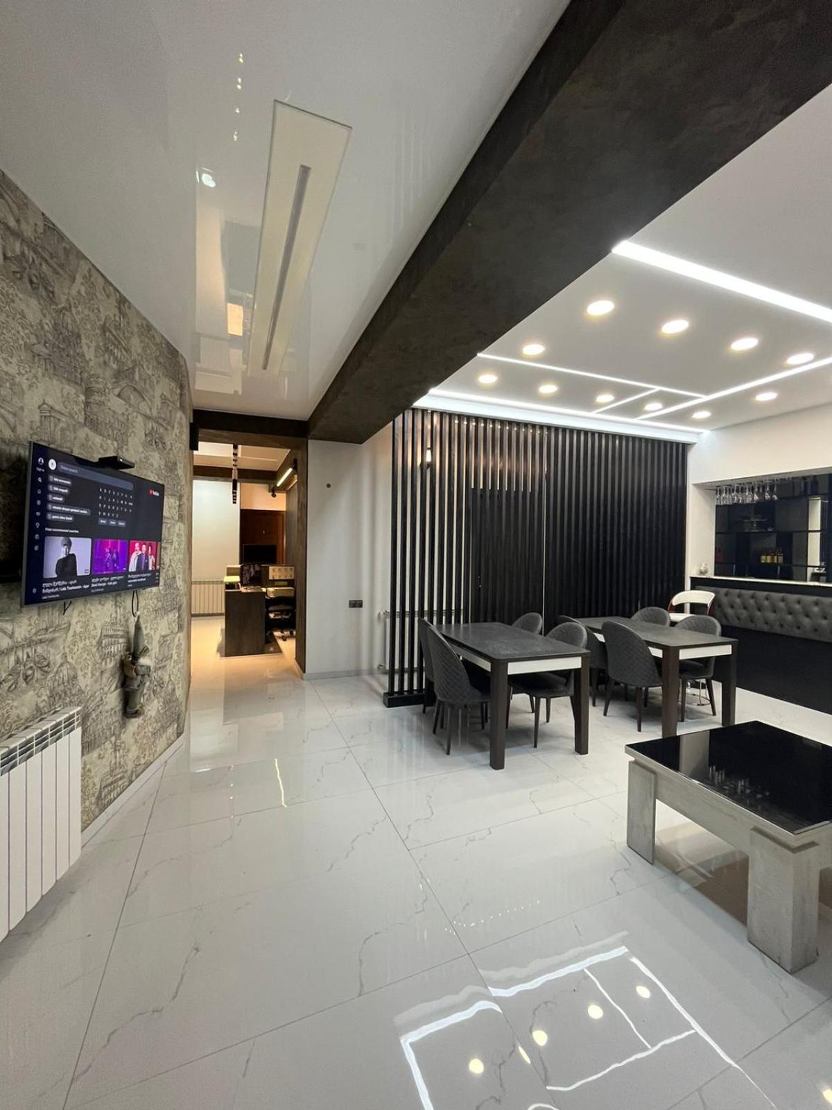 Отель Vere Tower Тбилиси Экстерьер фото