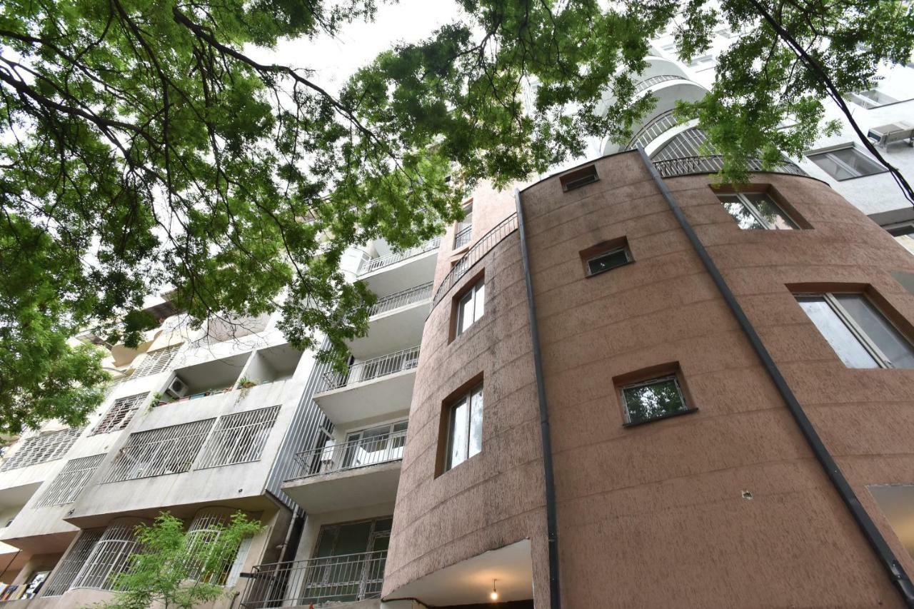 Отель Vere Tower Тбилиси Экстерьер фото