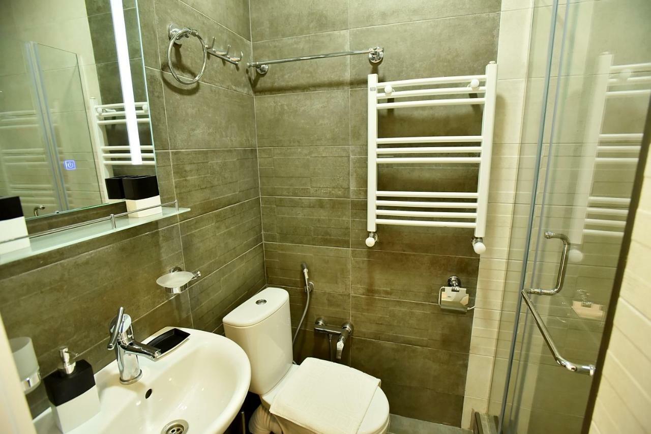 Отель Vere Tower Тбилиси Экстерьер фото