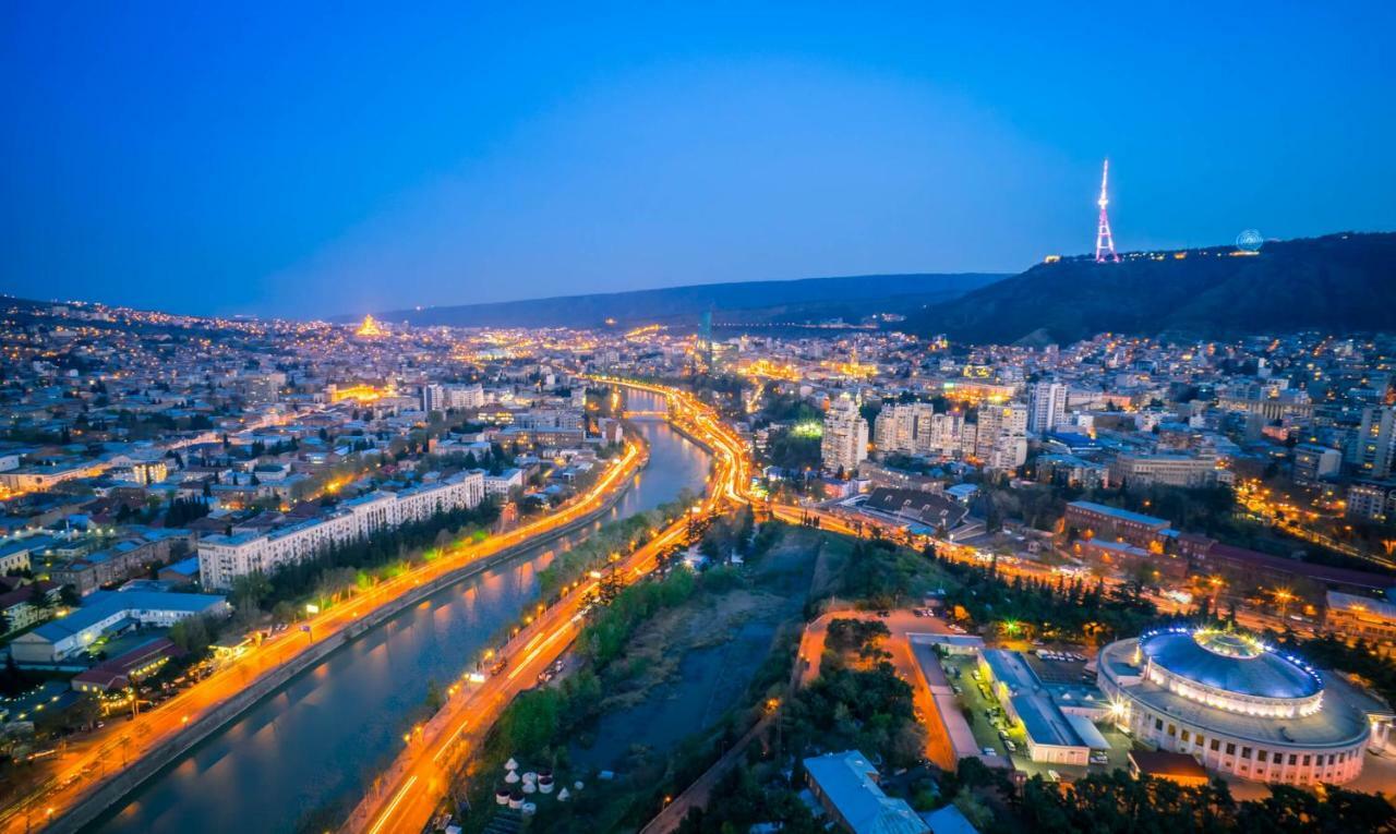 Отель Vere Tower Тбилиси Экстерьер фото
